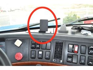 Brodit Montážny držiak ProClip pre Volvo FM 03-07, na stred, zosilnený