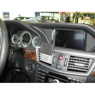 Brodit ProClip Mercedes Benz E-Class (200-430) Sedan 09-13, Stationwagon 10-13, na stred