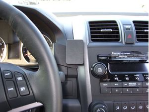Brodit ProClip montážna konzola pre Honda CR-V 07-11, na stred