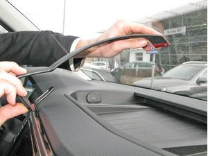 Brodit Montážny držiak ProClip pre Volkswagen Amarok 17-23, na stred