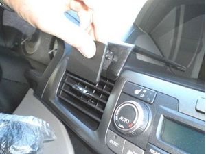 Brodit ProClip montážna konzola pre Honda Odyssey 11-17, na stred