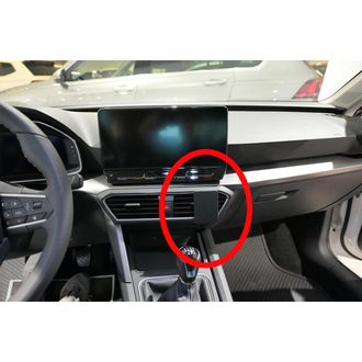 Brodit Montážny držiak ProClip pre Seat Leon 21-24/Cupra Leon/Sportstourer 20-24, pre stred