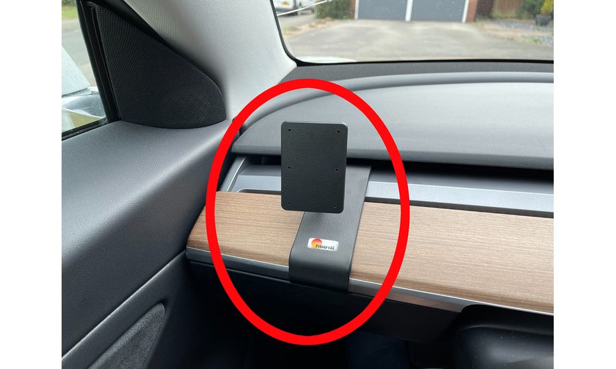 Brodit Montážny držiak ProClip pre Tesla 3 18-24 /Model Y 20-24, ľavý