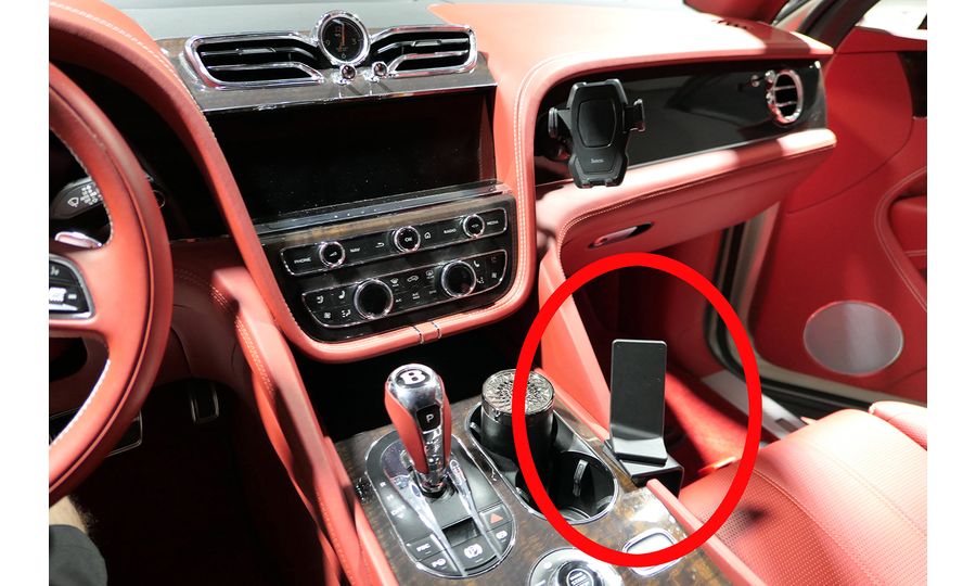 Brodit Montážny držiak ProClip pre Bentley Bentayga 15-24, stred sprava nadol