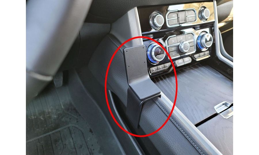 Brodit Montážny držiak ProClip pre GMC Yukon 21-23 USA, stred zľava nadol