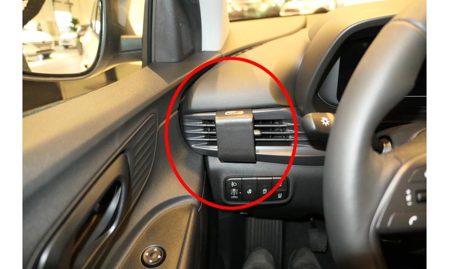 Brodit Montážny držiak ProClip pre Hyundai i20/Bayon 21-24, vľavo na mriežke chladiča