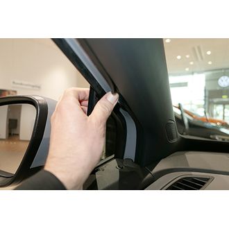 Brodit ProClip montážny držiak pre Volkswagen ID.4 21-24/ID.5 23-24, vľavo na stĺpiku