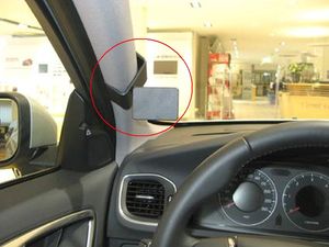Brodit ProClip montážna konzola pre Volvo S60/V60 11-18, vľavo na stĺpik