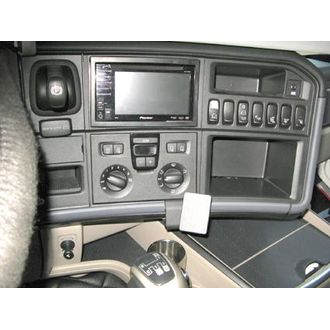 Brodit ProClip montážna konzola pre Scania R-series 10-16, G-series 10-18, na stred vpravo