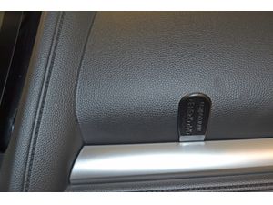 Brodit ProClip montážna konzola pre Honda Jazz Elegance/Fit 15-20, na stred vpravo