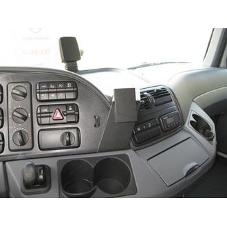 Brodit ProClip montážna konzola pre Mercedes Benz Actros 03-13, zosilnené prevedenie, na stred