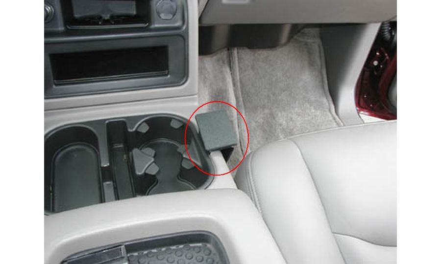 Brodit ProClip pre Chevrolet Silverado/Avalanche/Suburban/Tahoe 03-13 a iné, vpravo dole uprostred