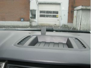 Brodit ProClip montážna konzola pre Ford Ranger 19-22, zosilnený, na stred