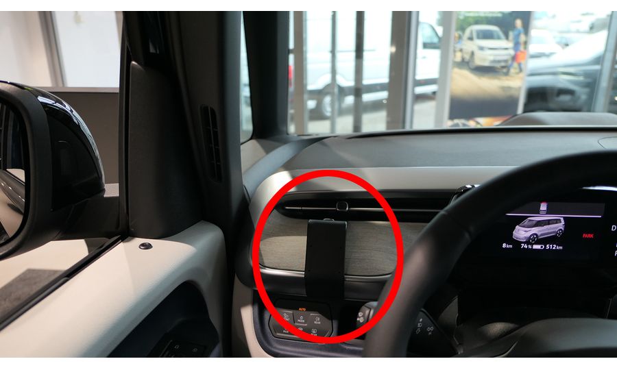 Brodit ProClip pre Volkswagen ID. Buzz 23-24, (nie Cargo), vľavo pod mriežkou ventilácie