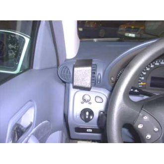 Brodit ProClip montážna konzola pre Mercedes Benz C-Class (180-320) 01-06/CLC-Class 09-11, vľavo