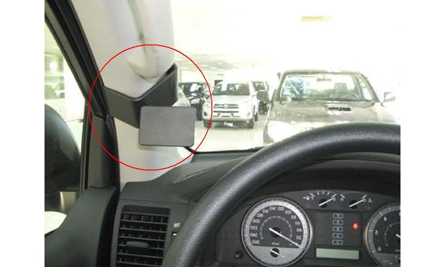 Brodit ProClip montážna konzola pre Toyota LandCruiser V8 08-15, vľavo na stĺpik