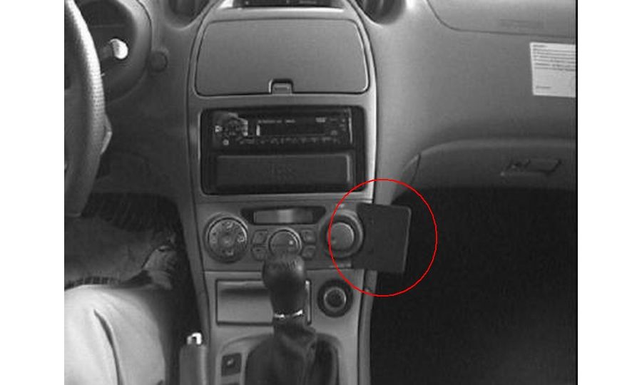 Brodit ProClip montážna konzola pre Toyota Celica 00-05, na stred vpravo