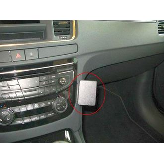 Brodit ProClip montážna konzola pre Peugeot 508 11-18, na stred vpravo