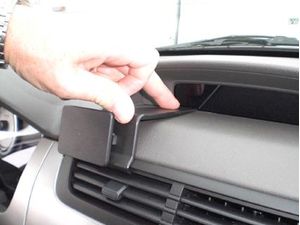 Brodit ProClip montážna konzola pre Ford Focus 08-11 (pre USA), na stred