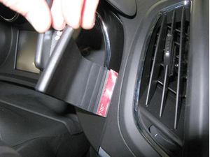 Brodit ProClip montážna konzola pre Opel Zafira 12-16, na stred