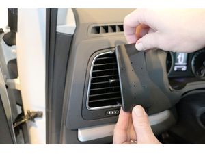 Brodit ProClip montážna konzola pre Volkswagen Sharan 11-22, vľavo na mriežku