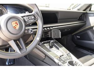 Montážny držiak Brodit ProClip pre Porsche 911 (typ 992) 20-25, stredový pravý