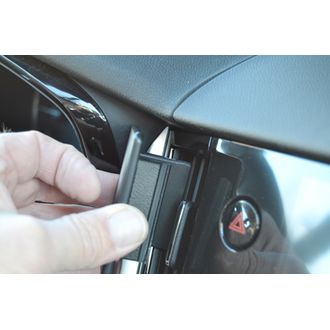 Brodit Montážny držiak ProClip pre Subaru Outback 21-24, vľavo v strede