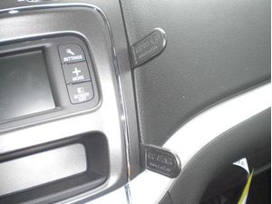 Brodit Konzola ProClip pre Fiat Freemont11-21/Dodge Journey 11-23 (iba 4,3" displej), na stred