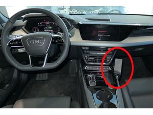 Brodit Montážny držiak ProClip pre Audi e-tron GT 21-24, stred sprava nadol