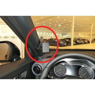 Brodit ProClip pre Nissan Juke 20-24, vľavo na stĺpiku