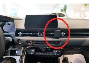 Brodit ProClip pre Toyotu Supra 20-24, vpravo uprostred
