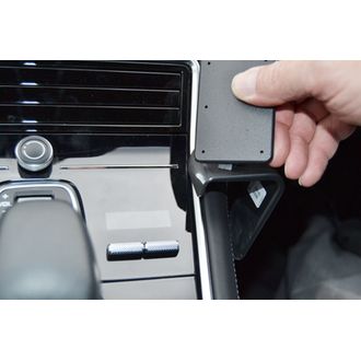 Brodit Montážny držiak ProClip pre Porsche Panamera 18-24, stred sprava nadol