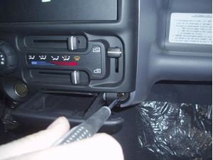 Brodit ProClip montážna konzola pre Hyundai Atos 98-09, na stred