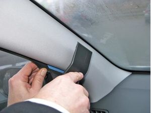 Brodit ProClip montážna konzola pre Hyundai i10 14-19, vľavo na stĺpik