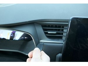 Brodit Montážny držiak ProClip pre Renault Zoe 20-24, na stred