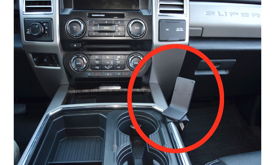 Brodit ProClip pre Ford F-150 15-20, stred vpravo dole
