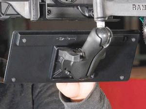 RAM Mounts magnetický držiak veľký pre radarový detektor, tablet a GPS navigáciu, RAP-300-1U