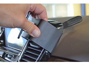 Brodit ProClip montážna konzola pre Mercedes Benz Mercedes Benz GL/GLE/GLS-Class 17-19, na stred