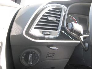 Brodit ProClip montážna konzola pre Seat Leon 13-20, vľavo pod mriežku ventilácie