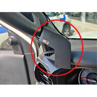 Brodit Montážny držiak ProClip pre Toyotu HiLux 16-24, vľavo na stĺpiku