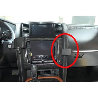 Montážny držiak Brodit ProClip pre Nissan Patrol 20-21, vpravo uprostred