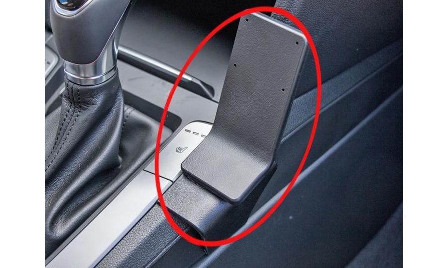Brodit Montážny držiak ProClip pre Hyundai Elantra 17-19, stred sprava nadol