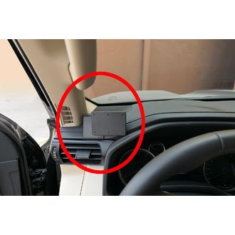 Brodit Montážny držiak ProClip pre Toyotu LandCruiser 300 21-23, vľavo nad mriežkou ventilácie