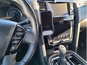Brodit Montážny držiak ProClip pre Infiniti QX80 20-23, vľavo v strede