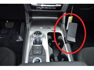Brodit Montážny držiak ProClip pre Ford Explorer 20-24, stred sprava nadol