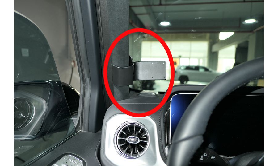 Brodit Montážny držiak ProClip pre Mercedes Benz triedy G 19-24, vľavo na stĺpik-