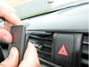 Brodit ProClip montážny držiak pre Kia Soul 14-17, na strede