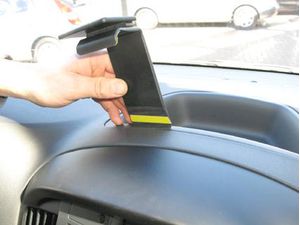 Brodit ProClip montážna konzola pre Hyundai iLoad/IMAX/H1 09-21, na stred