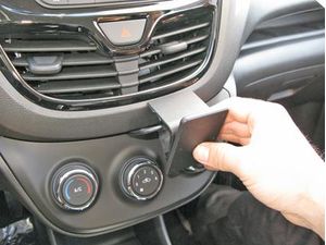 Brodit ProClip montážna konzola pre Opel Karl 16-20 (bez navigácie), na stred
