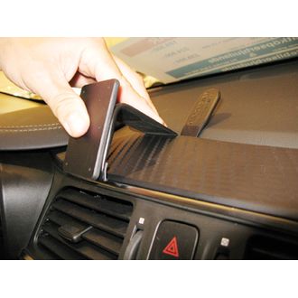 Brodit ProClip montážna konzola pre Renault Kadjar 16-22, na stred